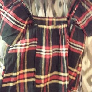 Plaid flutter sleeve top